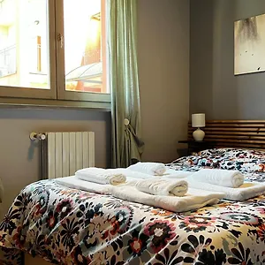 Jane's - Netflix, Wi-fi , Mailand Italien